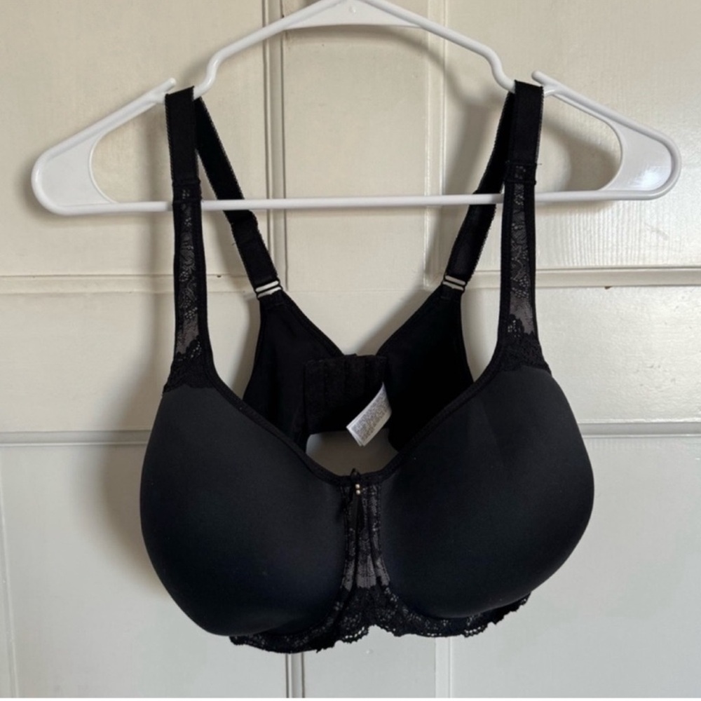 Wacoal Black Basic Benefits Contour Bra‎ 853290 size 40D